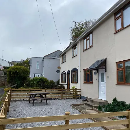 Knick Knack - 10 Minutes Stroll From Brixham Harbour Apartment Exterior photo
